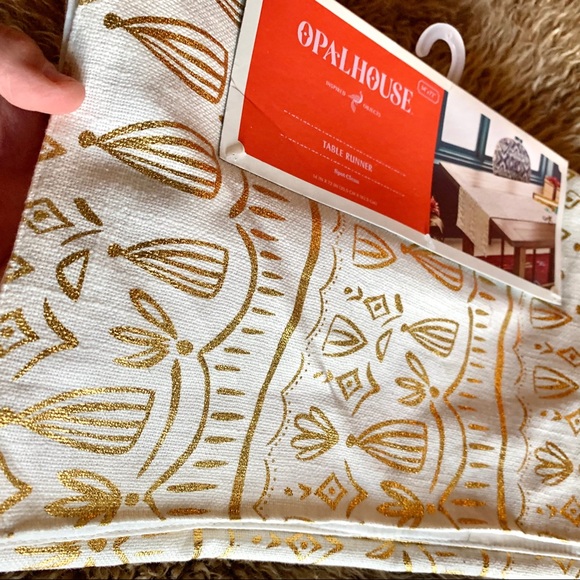Opalhouse Holiday Opalhouse White Gold Metallic Table Runner Poshmark